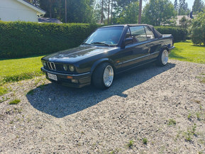BMW 325