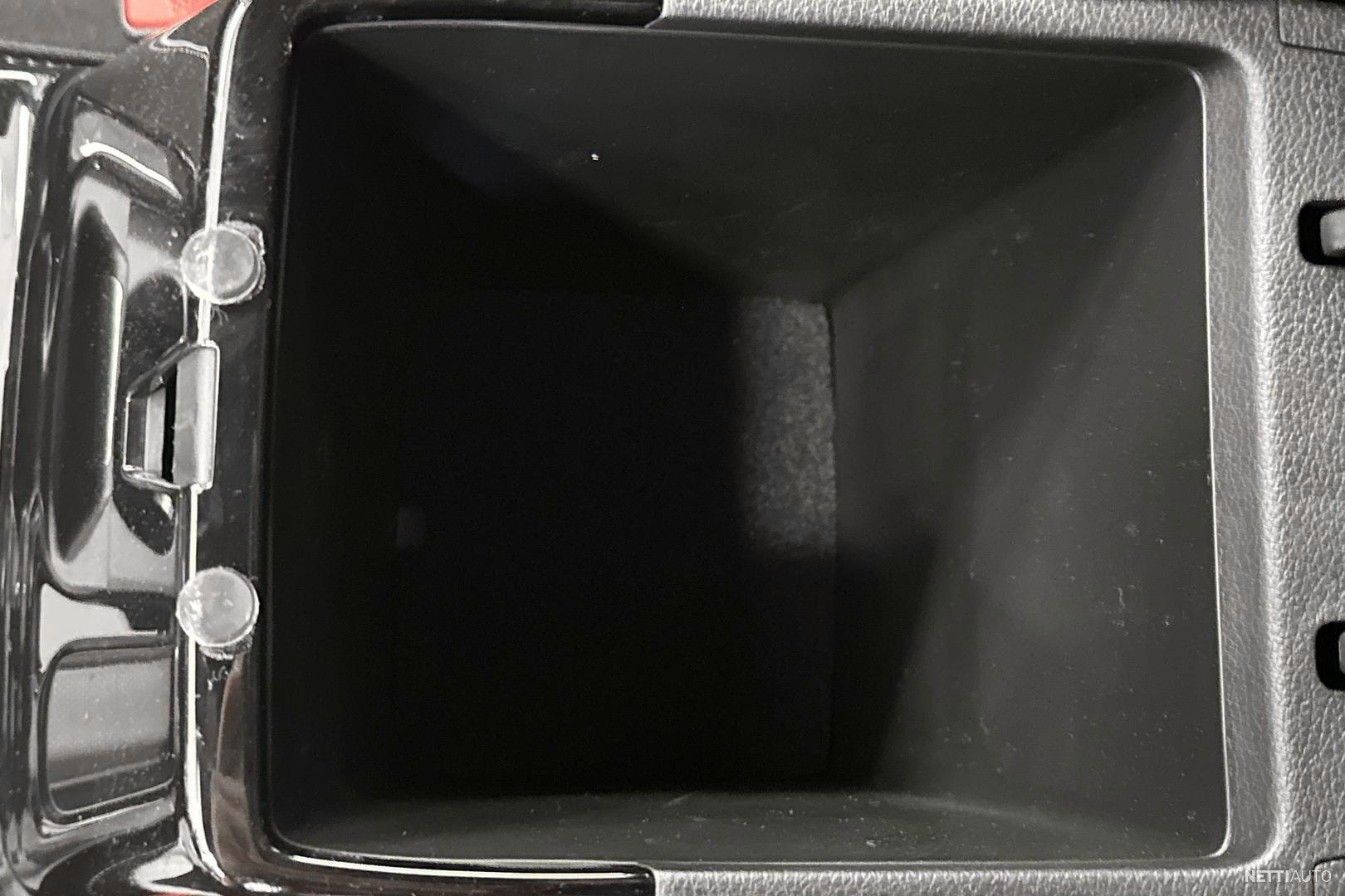 31 / 33