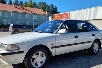 Toyota Carina II