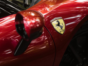 Ferrari SF90 Stradale