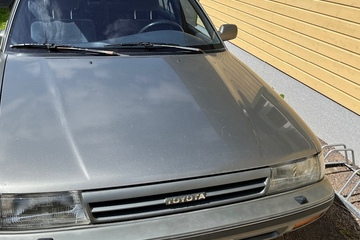Toyota Carina II