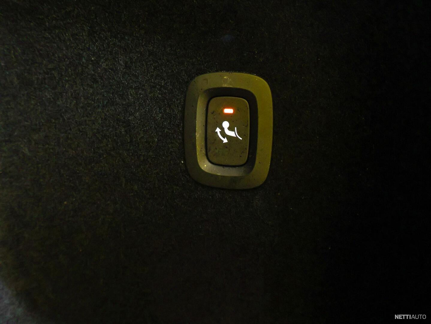 29 / 32