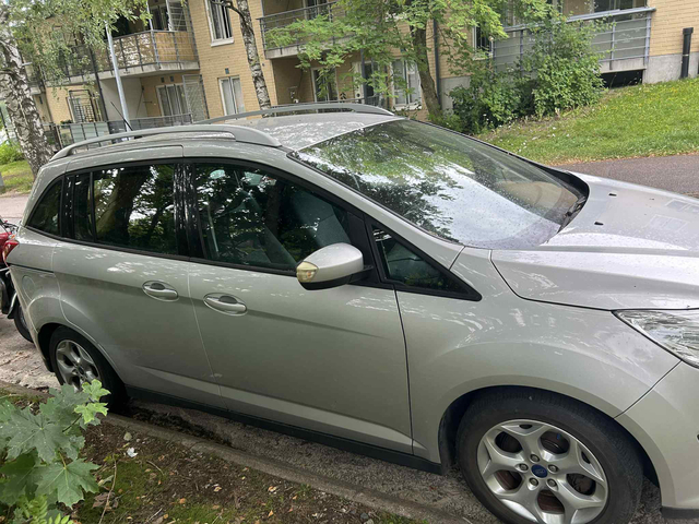 Ford C-MAX Grand