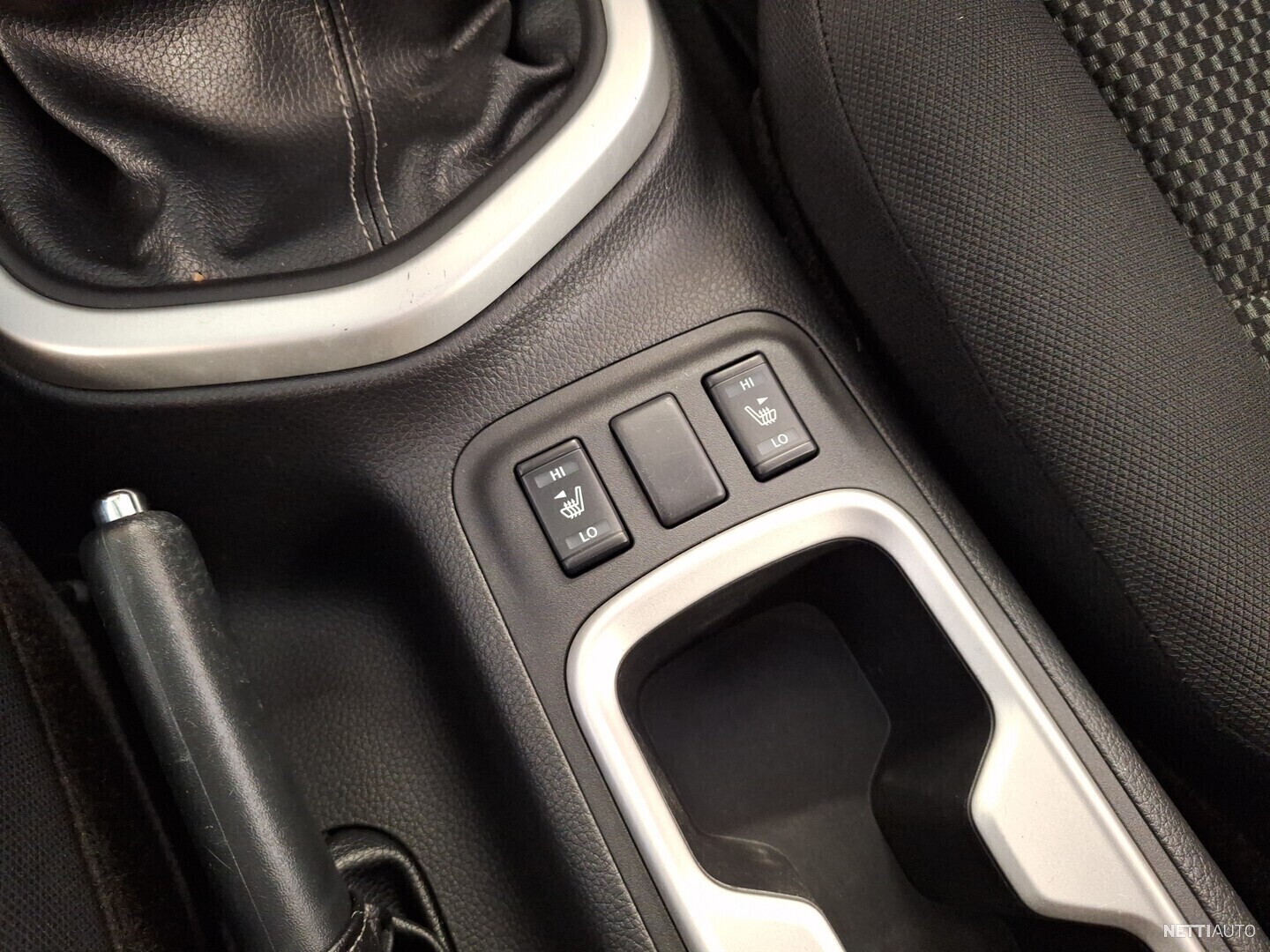 21 / 22
