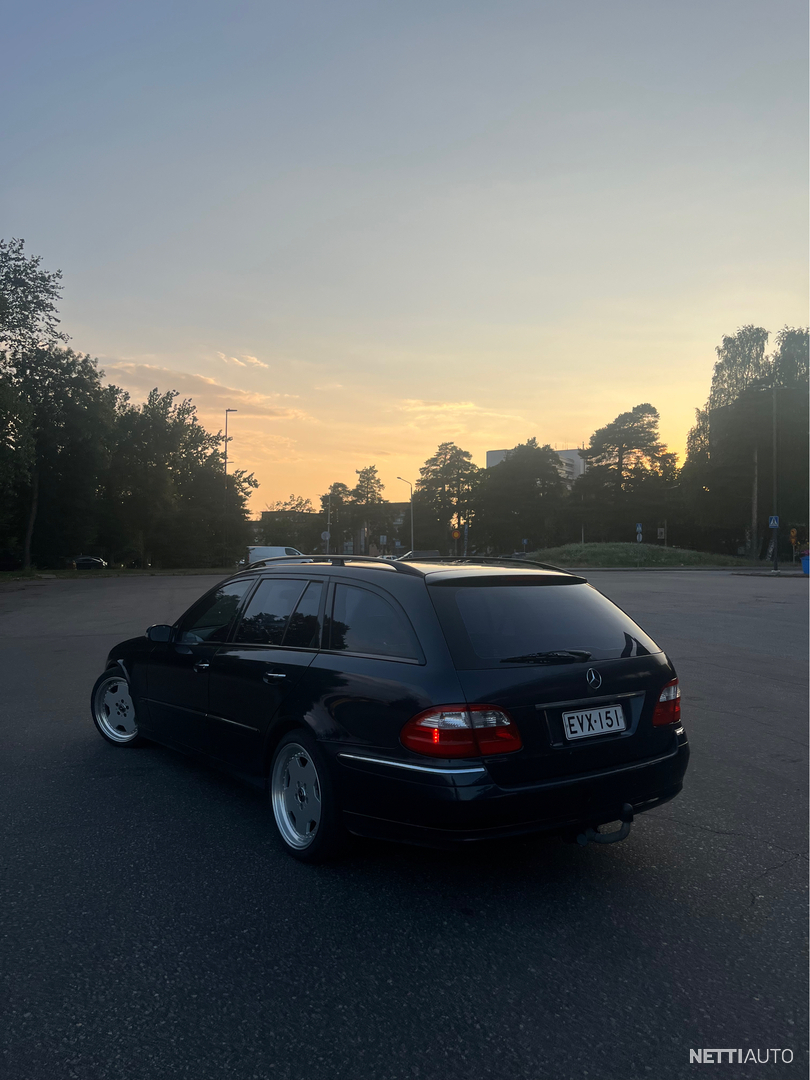 5 / 11