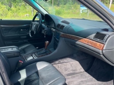BMW 740