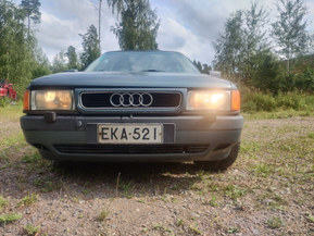 Audi 80