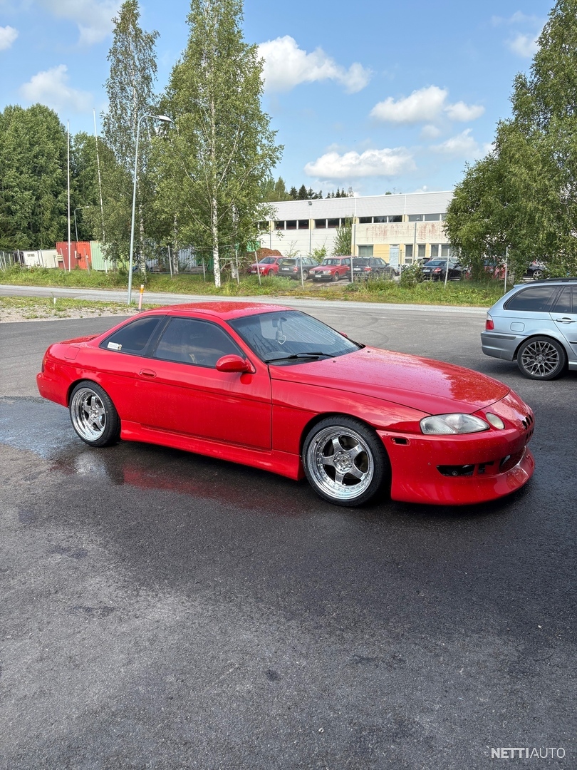 4 / 7