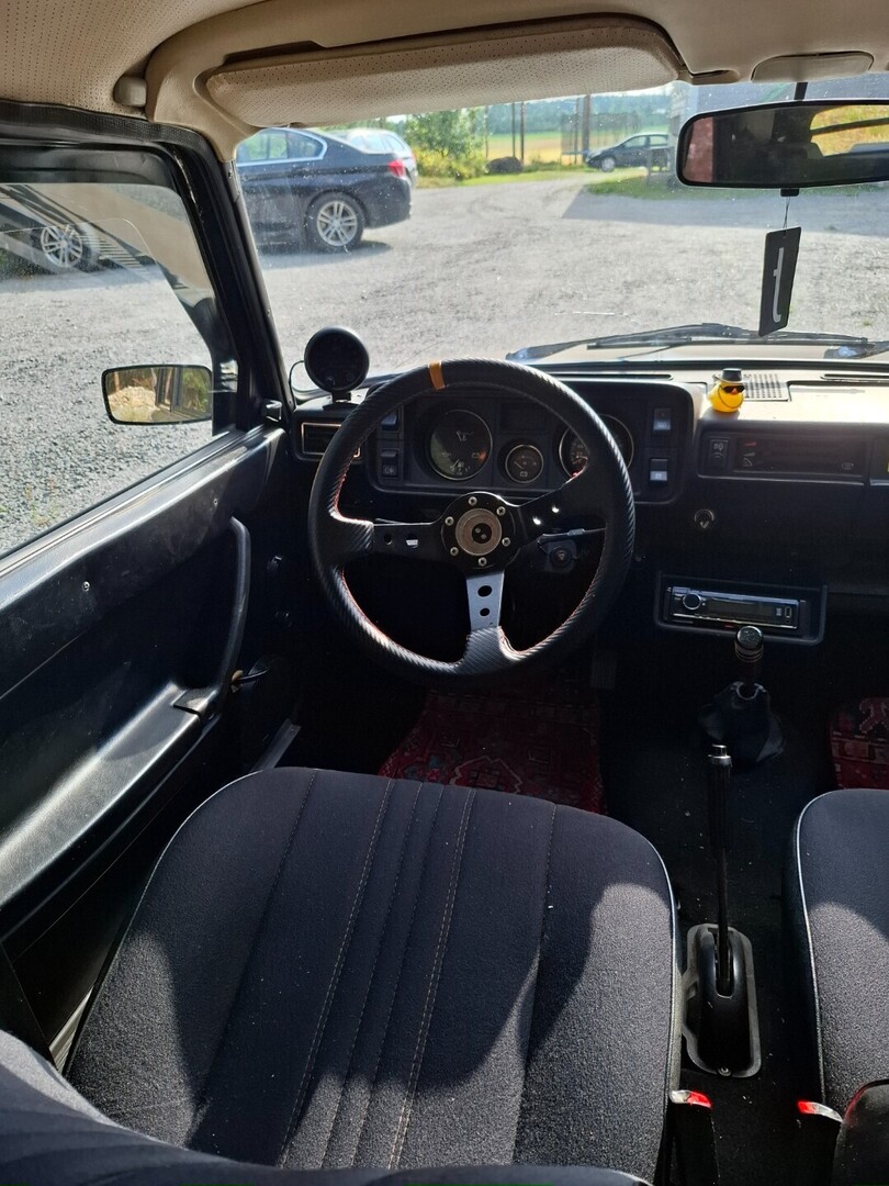 Lada 1200 2105 1990, kuva 7/9