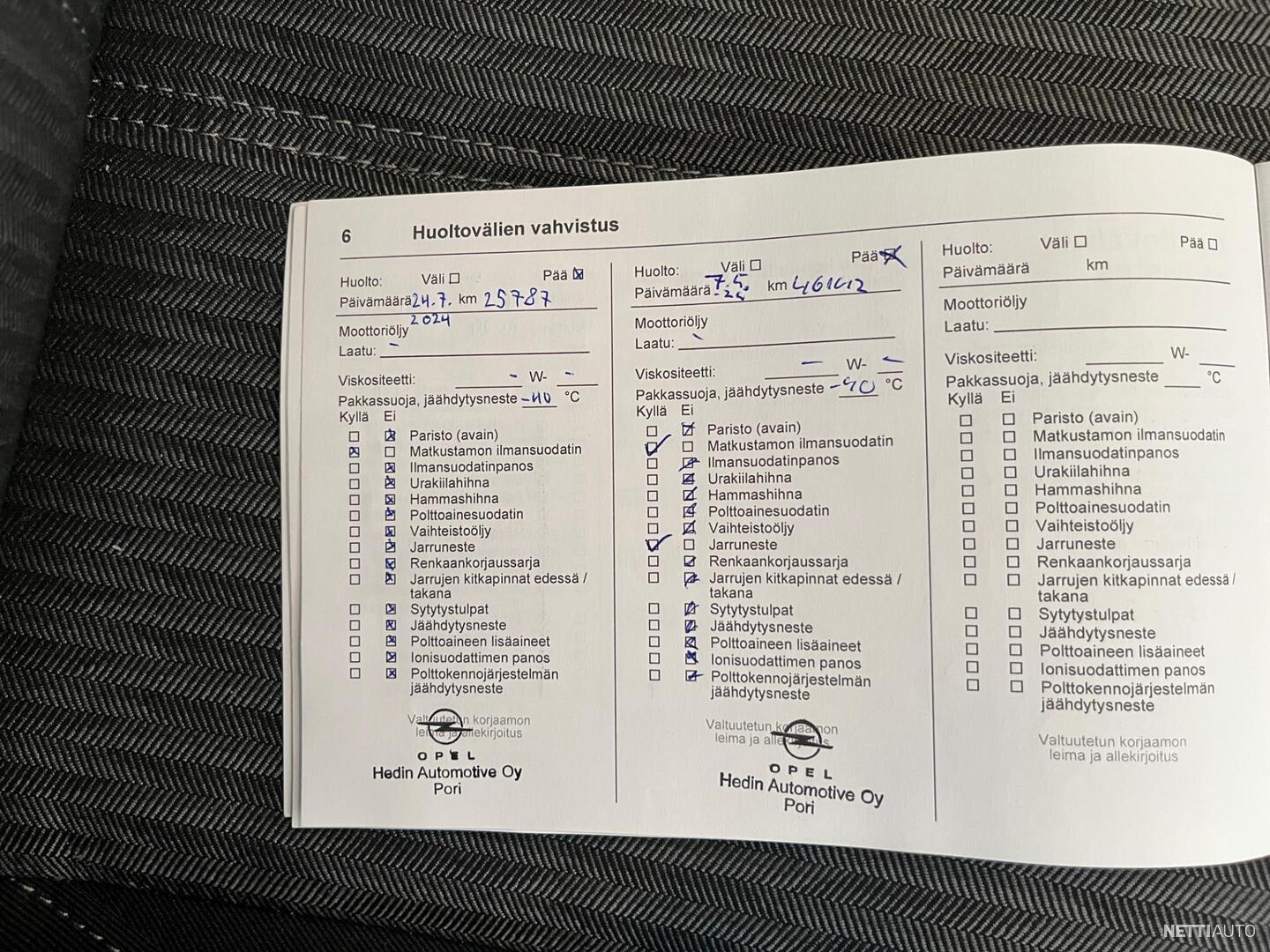 17 / 19