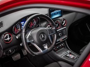 Mercedes-Benz A 45 AMG