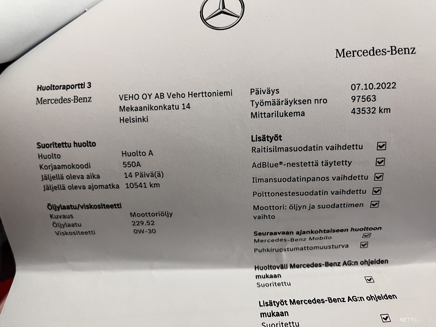 23 / 28