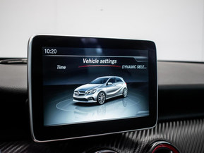 Mercedes-Benz A 45 AMG