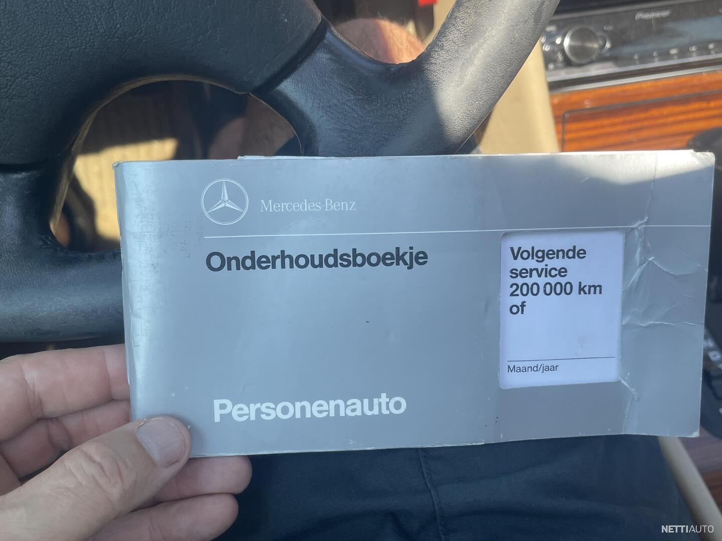 13 / 16