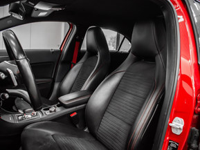 Mercedes-Benz A 45 AMG