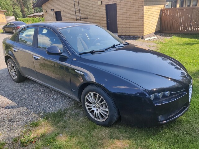 Alfa Romeo 159