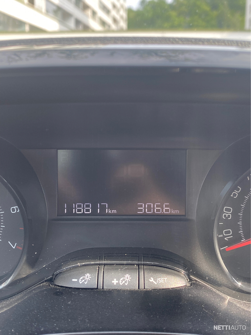 9 / 9