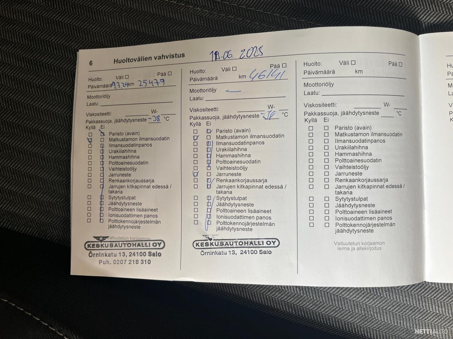 17 / 19