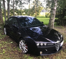 Alfa Romeo 159