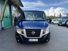 Nissan NV400