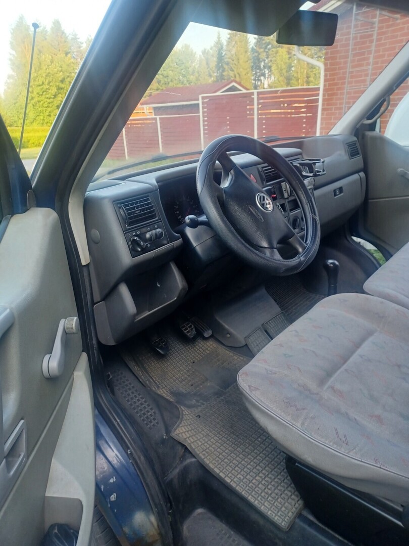 Volkswagen Transporter 2003, kuva 4/9