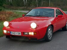 Porsche 928