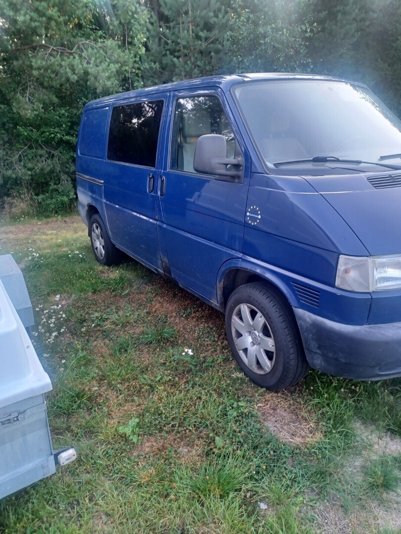 Volkswagen Transporter 2003, kuva 2/9