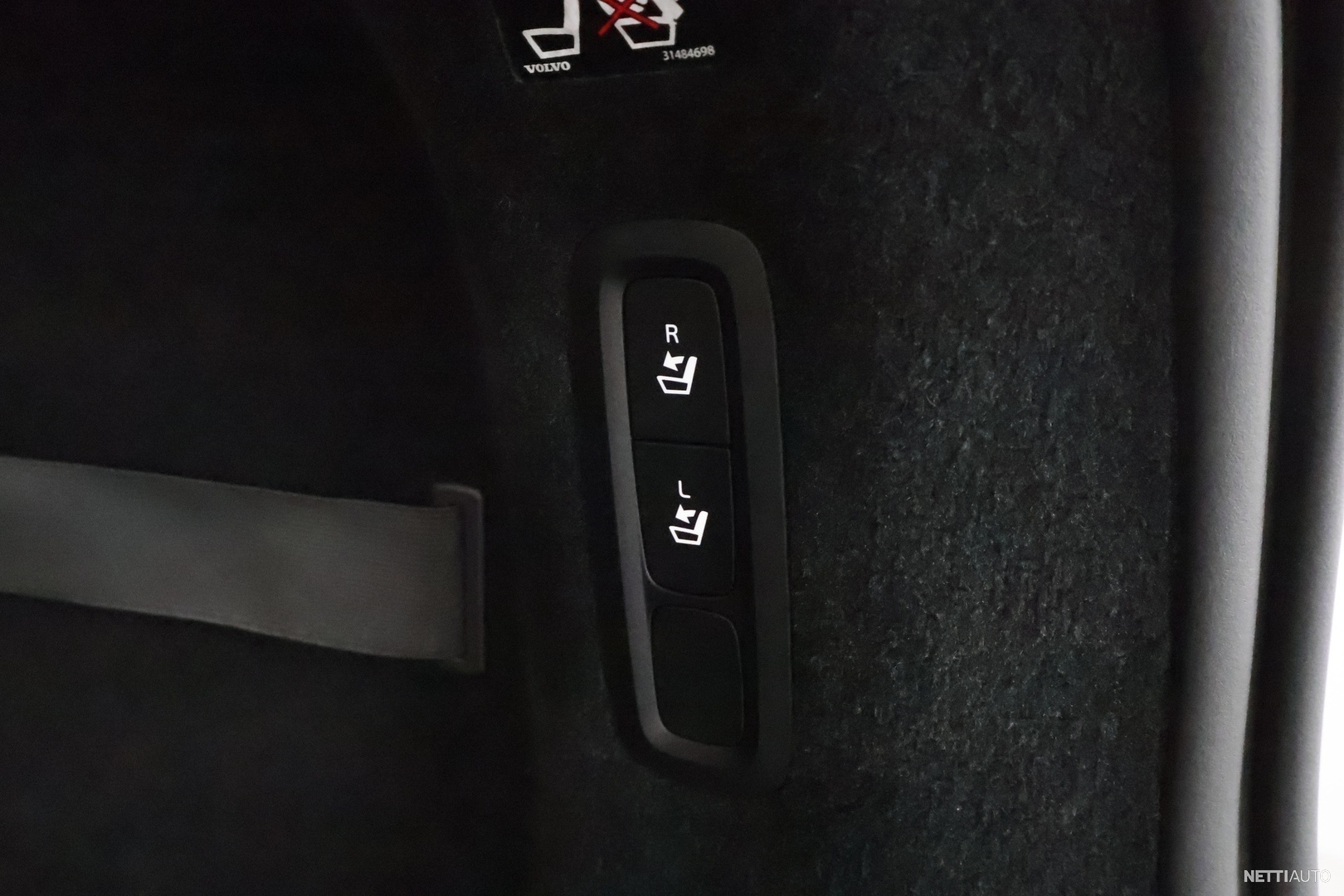 36 / 39