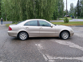 Mercedes-Benz E