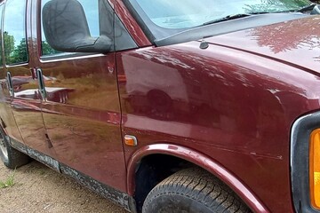 Chevrolet Chevy Van