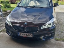 BMW 218
