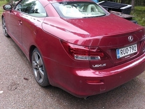 Lexus IS