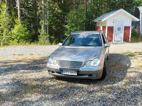 Mercedes-Benz C