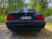 BMW 740
