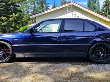BMW 740