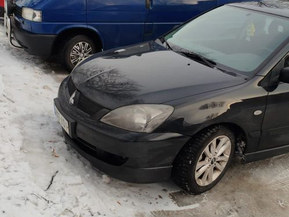 Mitsubishi Lancer