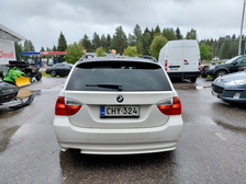 BMW 325