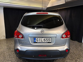 Nissan Qashqai+2