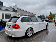 BMW 325