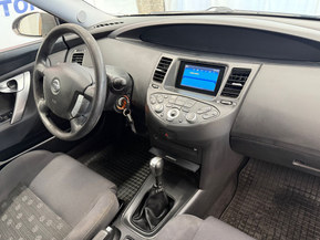 Nissan Primera