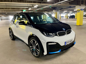 BMW i3s