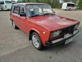 Lada 2104