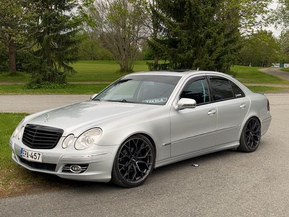 Mercedes-Benz E