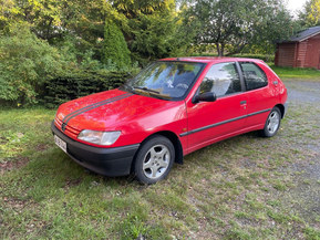 Peugeot 306