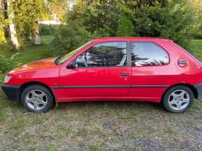 Peugeot 306
