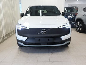 Volvo EX30 Cross Country