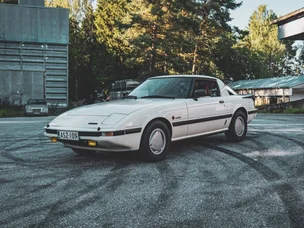 Mazda RX-7