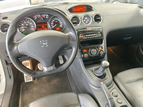 Peugeot RCZ