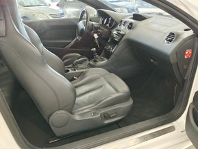 Peugeot RCZ