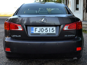 Lexus IS